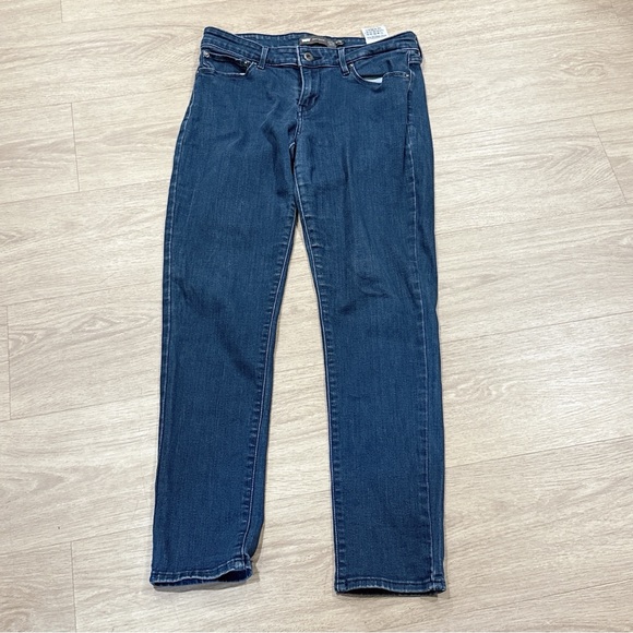 3 for $15 Levi’s demi curve mid rise skinny Jeans - Picture 1 of 5